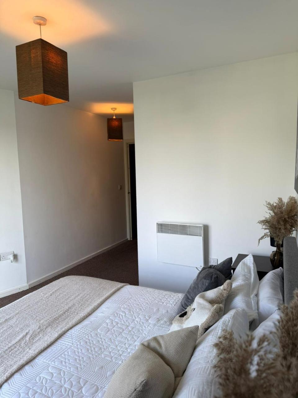 Cozy In A Shared Flat By Etihad And Coop Live Arena *